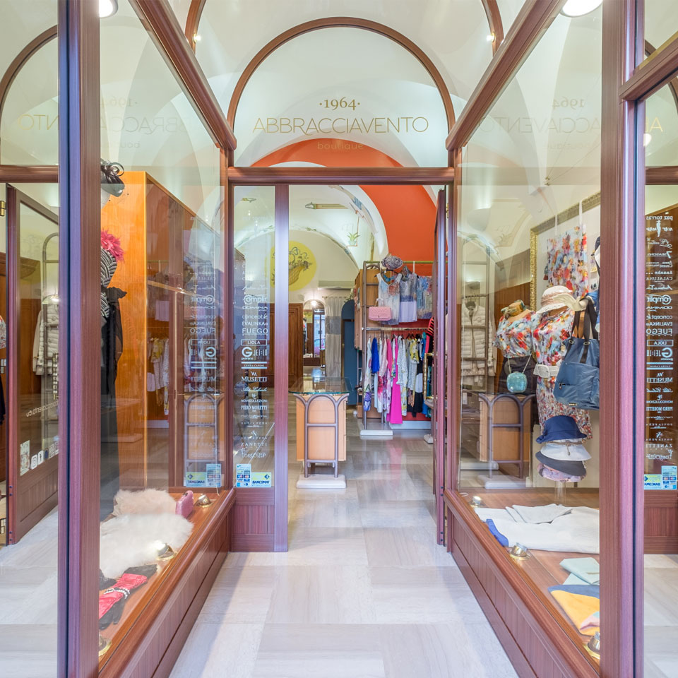 Boutique Abbracciavento Martina Franca